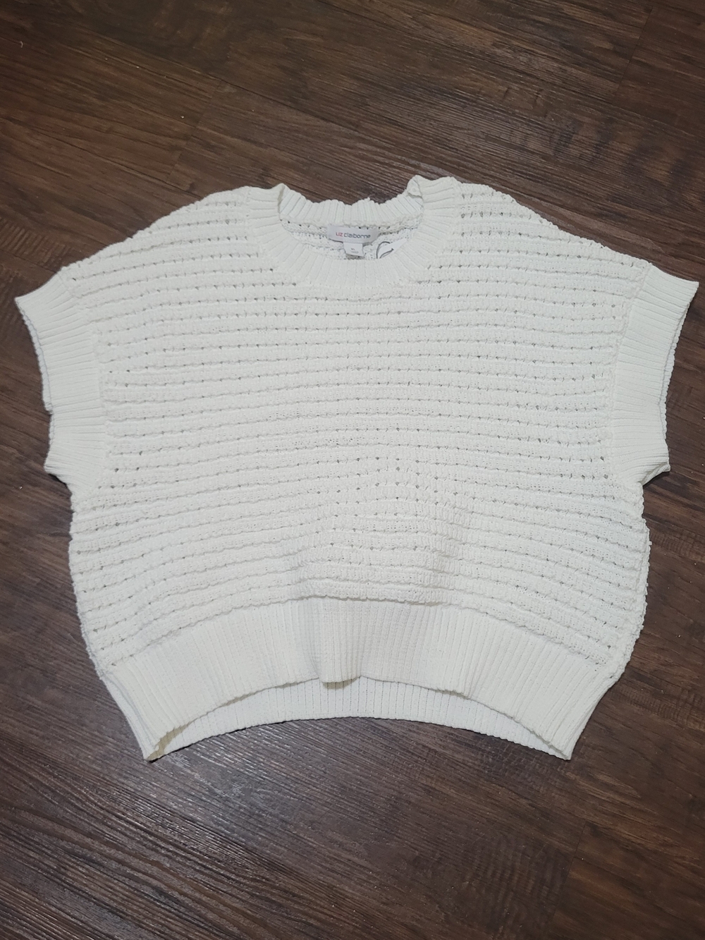 Liz Claiborne Cream Short-Sleeve Crewneck Sweater